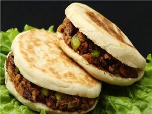 肉夾饃的臘汁肉怎樣燉你知道嗎？