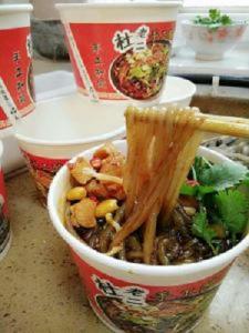 手工酸辣粉在家怎樣做好吃？